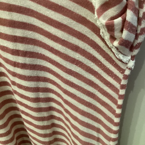 Jolt Pink Striped Hi Low Hem Knit Top XL Lightweight Lace Back Insert Soft Flowy - Picture 12 of 14